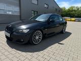 BMW 320i Coupé -