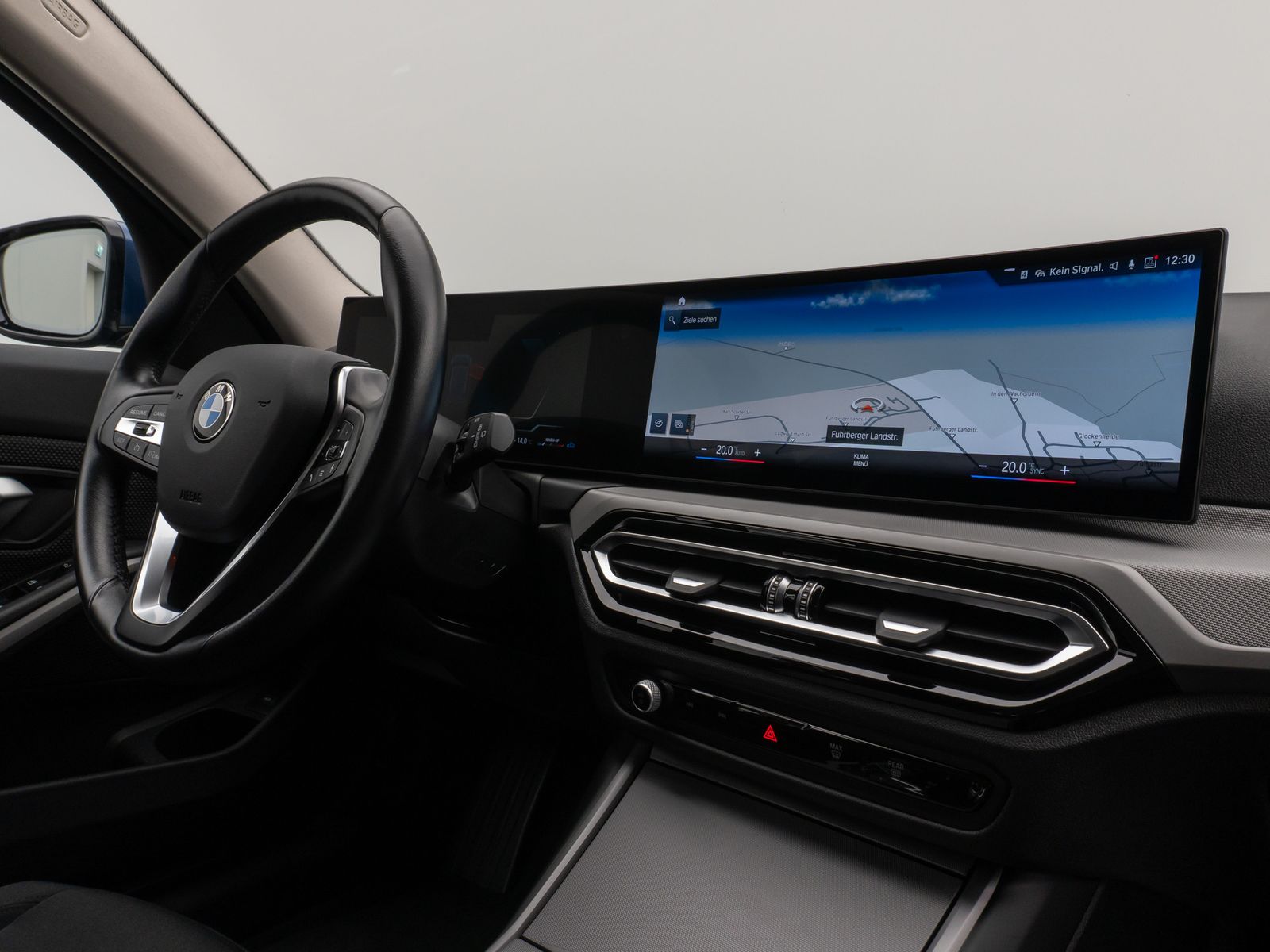 Fahrzeugabbildung BMW 318i DAB CockPit+ Widscreen Geschwindigkeitsreg