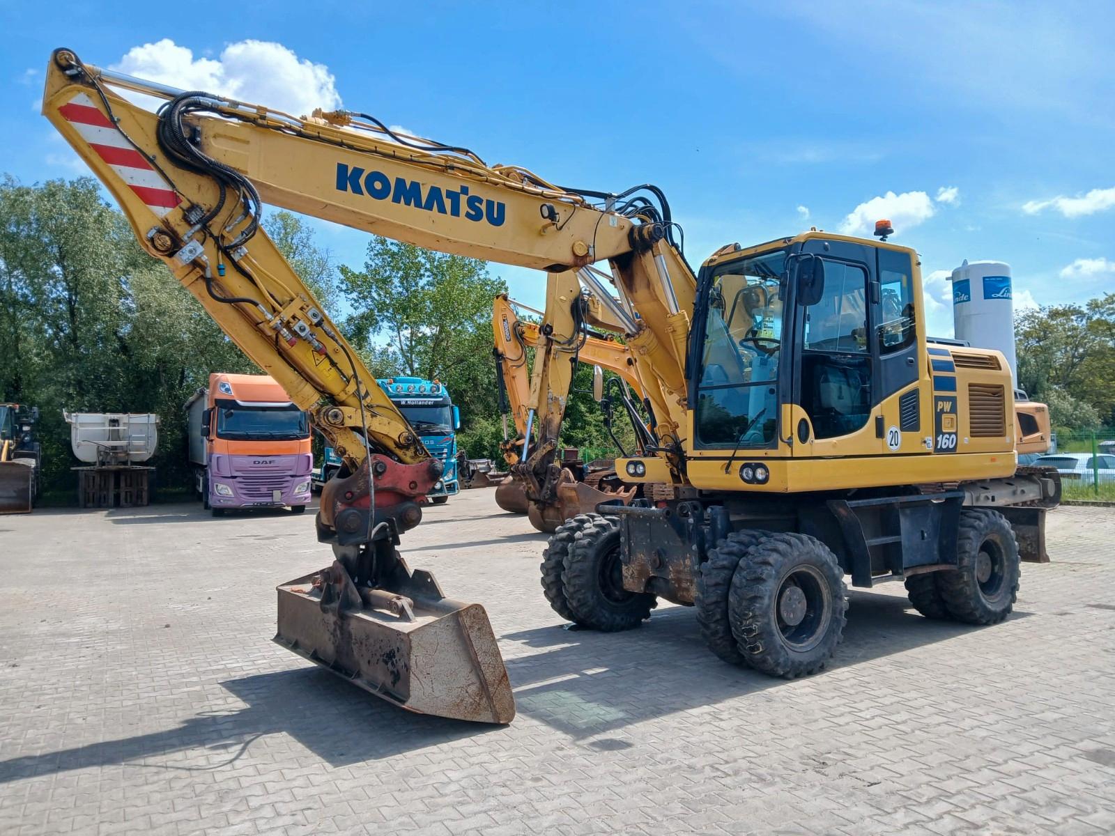Komatsu PW160-10