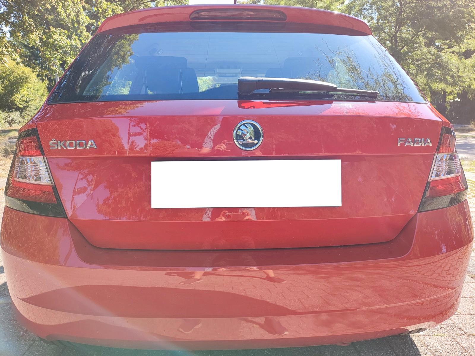 Skoda Fabia 1.0l MPI 44kW Cool Ed. **SERVICE NEU**