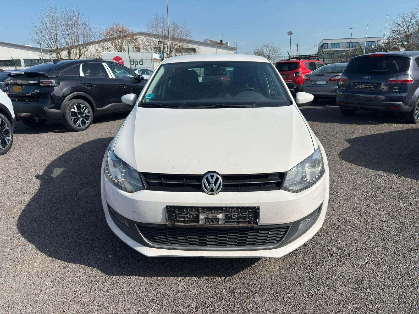 Volkswagen Polo V Life~Xenon~Tempomat~Klimaaut.~Sitzhzg.