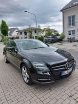 Mercedes-Benz CLS 350 BlueEFFICIENCY - Vollausstattung - Mercedes-Benz CLS 350 in Frankfurt (Main)