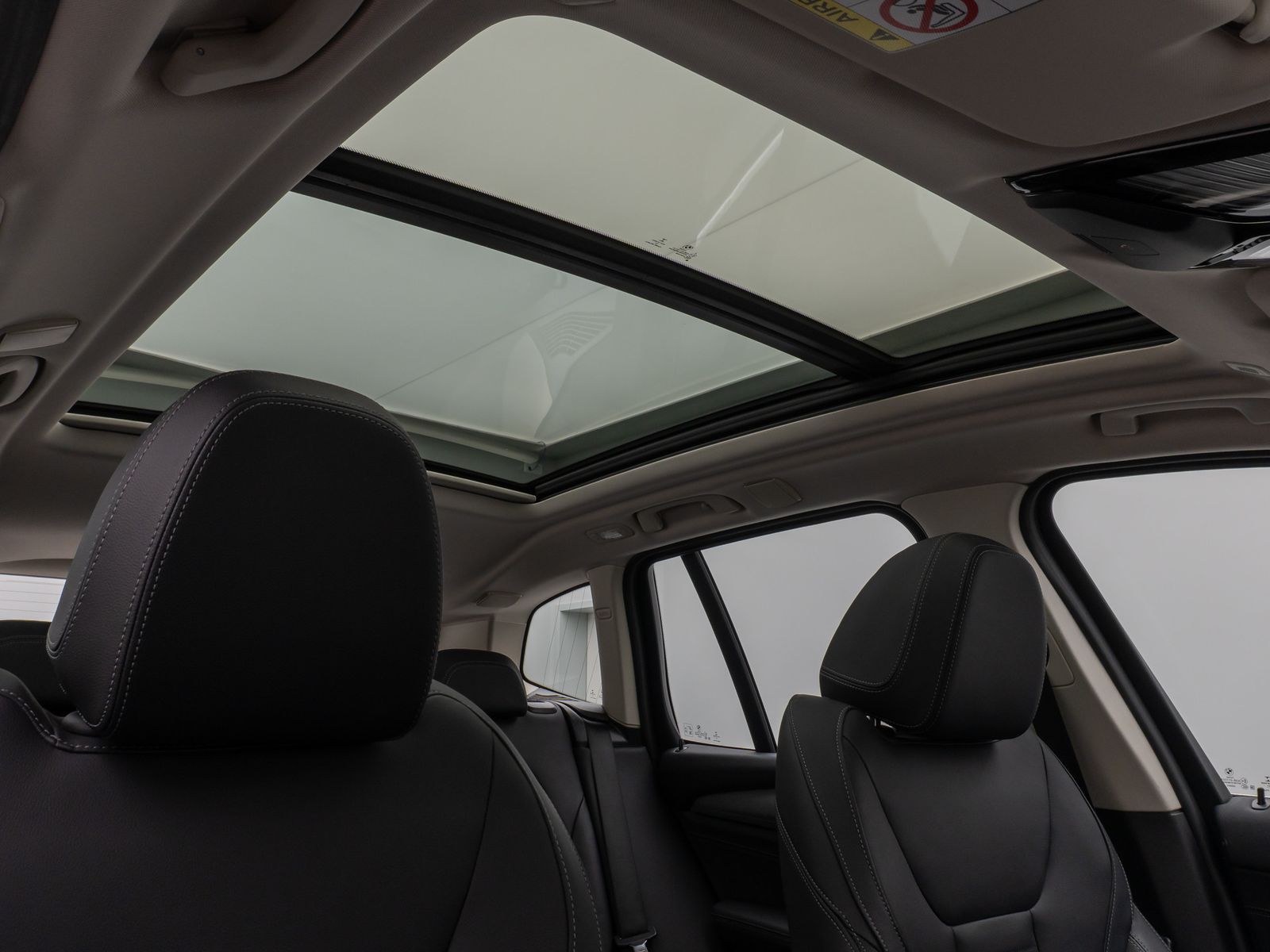 Fahrzeugabbildung BMW X3 xD20d Panorama Kamera DAB HiFi Komfort Alarm
