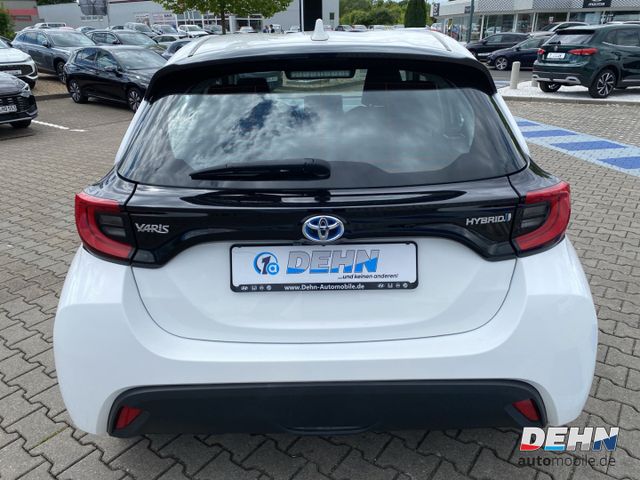 Toyota Yaris 1.5 Hybrid Team Deutschland