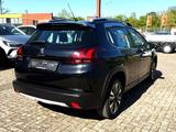 Peugeot 2008 Allure*EAT6*NAVI*T.LEDER*PDC*SHZ*T.MAT*ALU* - schwarze Peugeot 2008