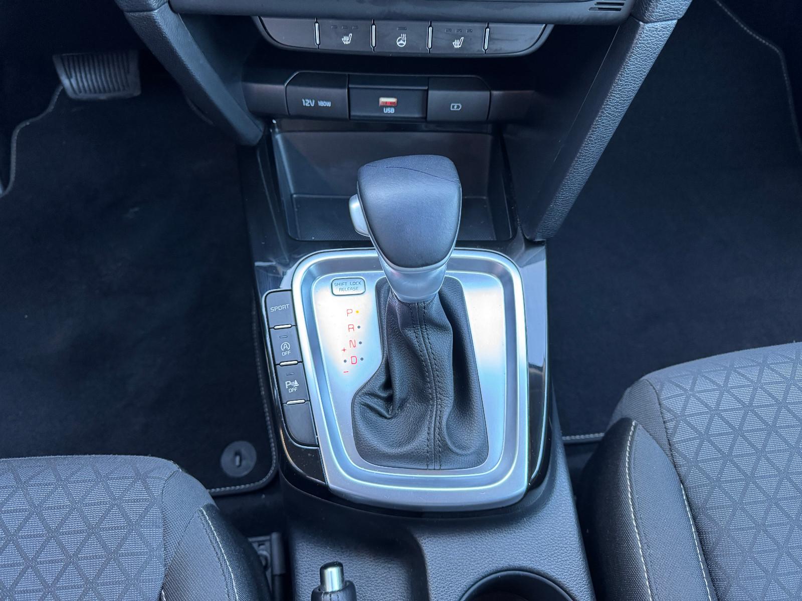 Kia Ceed Vision LHZ DAB RÜCKF.-KAMERA