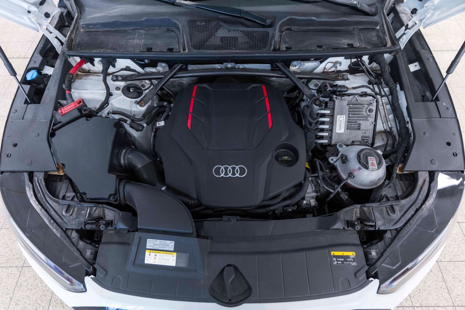 Fahrzeugabbildung Audi SQ5 Sportback 3.0L TFSI ACC 360° LED PANO MEMORY