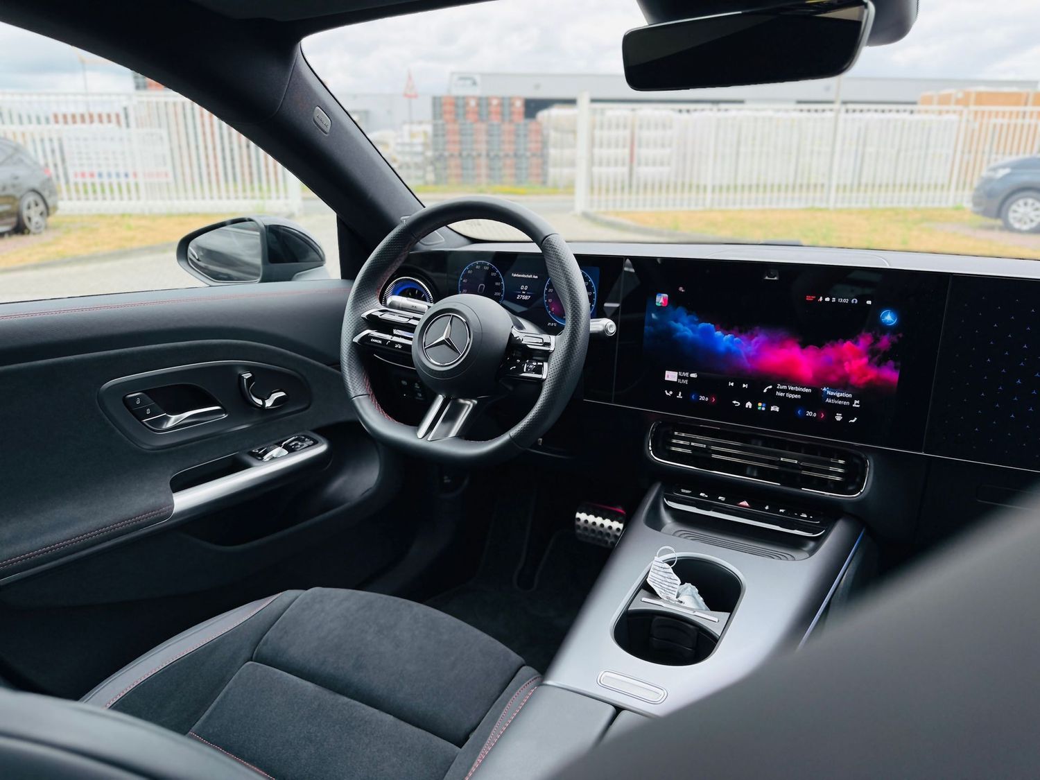 Fahrzeugabbildung Mercedes-Benz CLA 250 + EQ, AMG Plus, Premium Paket, Night Pak