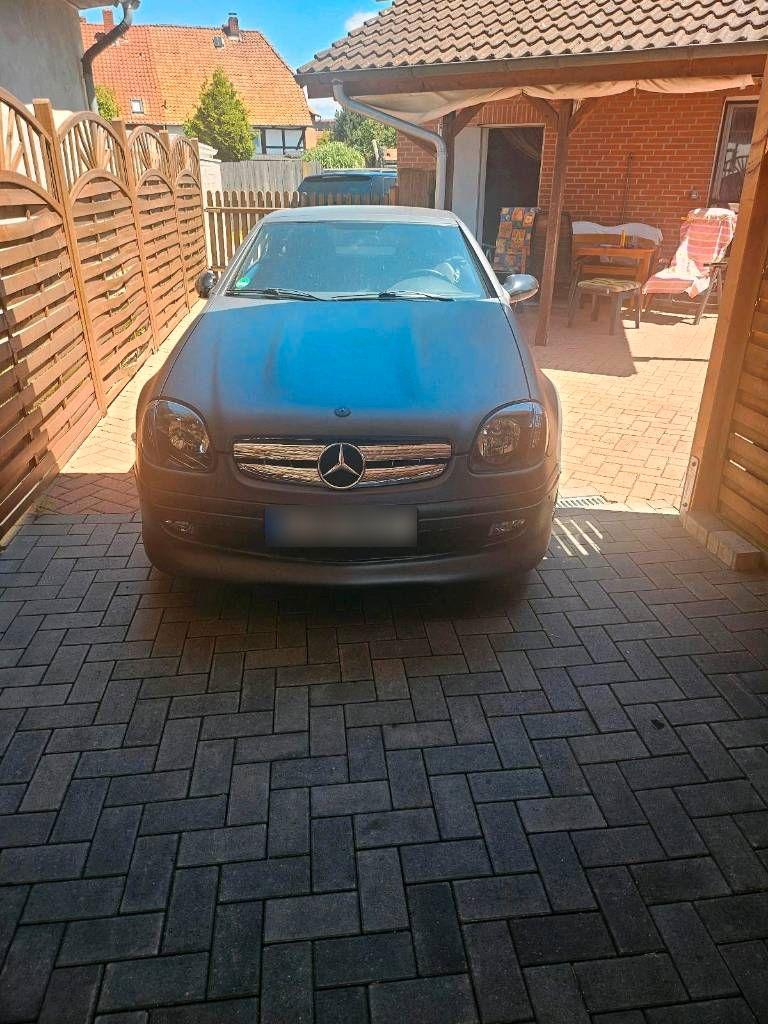 Mercedes-Benz SLK 230