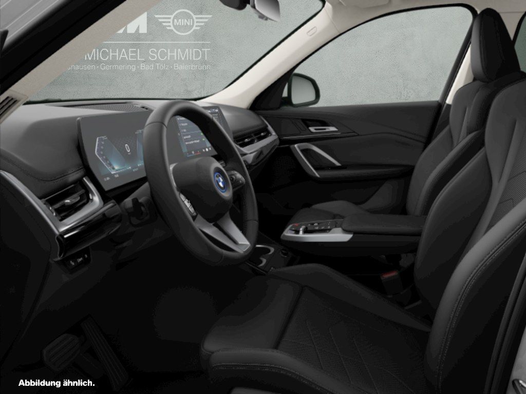BMW iX1 - Bild 3