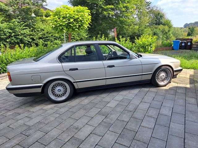 BMW 520i Limousine E34 H-Kennzeichen