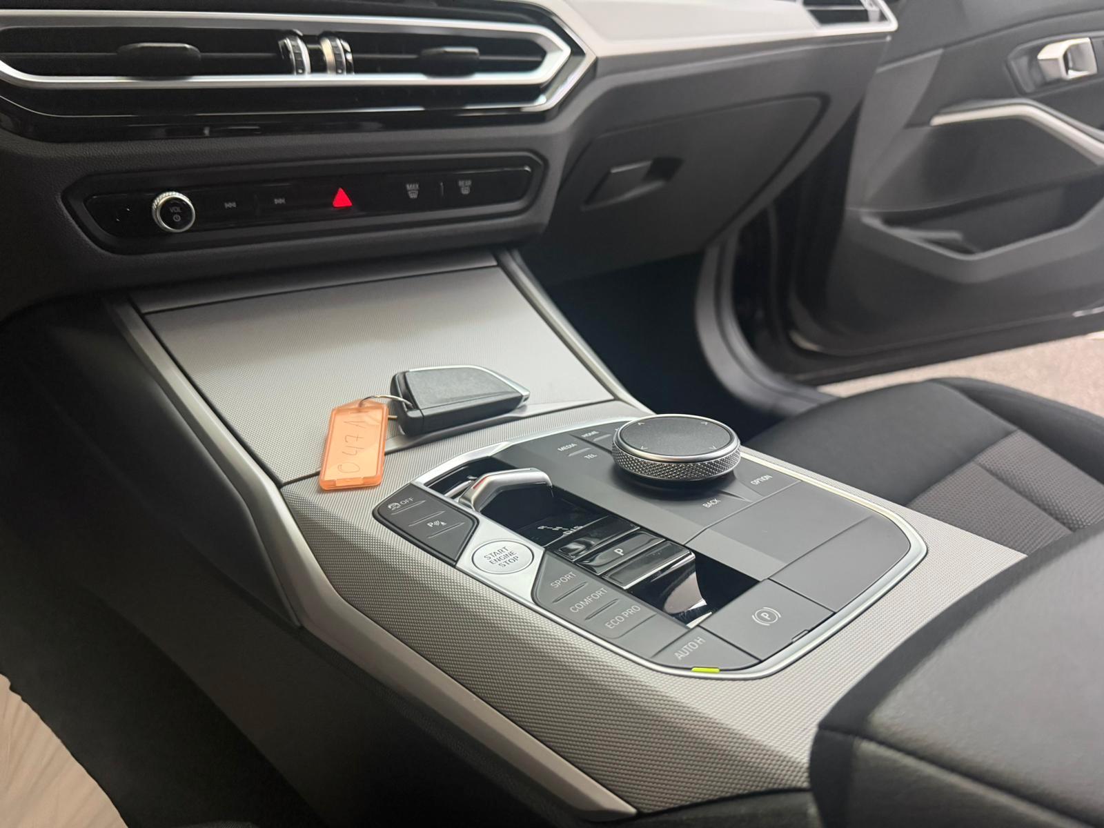 BMW 320 d xDrive T Shadow-Line WIDE*LED*CARPLAY*MEGA, миниатюра 12