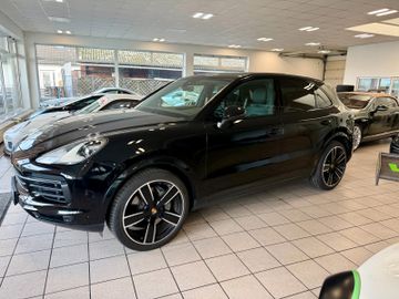 Porsche Cayenne - 2