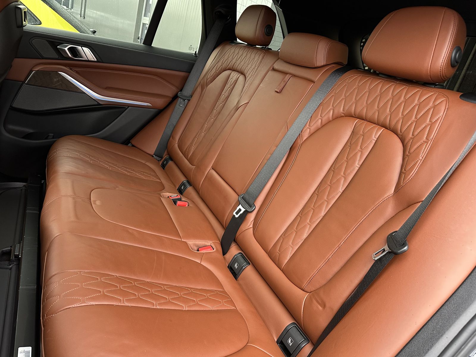 Fahrzeugabbildung BMW X5 xDrive45e M-Sportpaket HUD+LASER+ACC+AHK+H&K