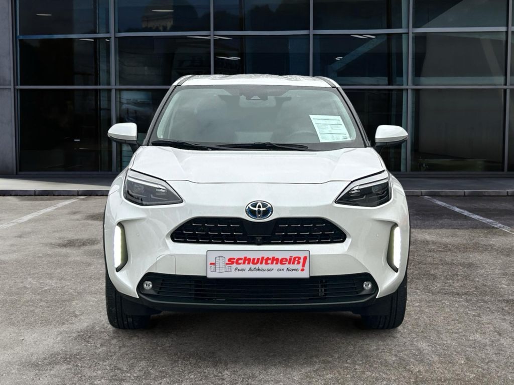 Fahrzeugabbildung Toyota Yaris Cross Hybrid 1.5 VVT-i Elegant