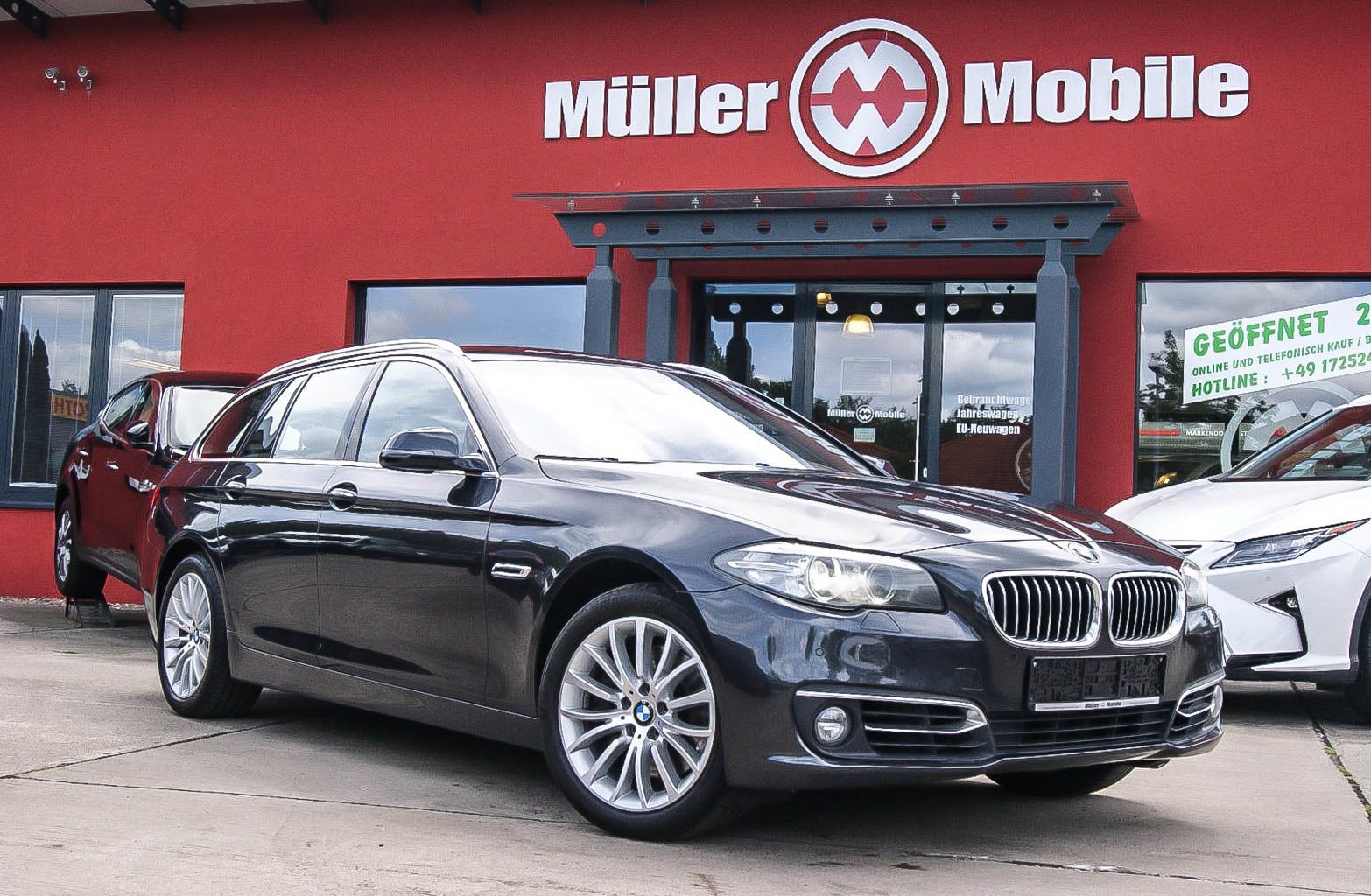 Fahrzeugabbildung BMW 535 d Touring xDrive Sport-Aut AT-MOTOR 30.000km