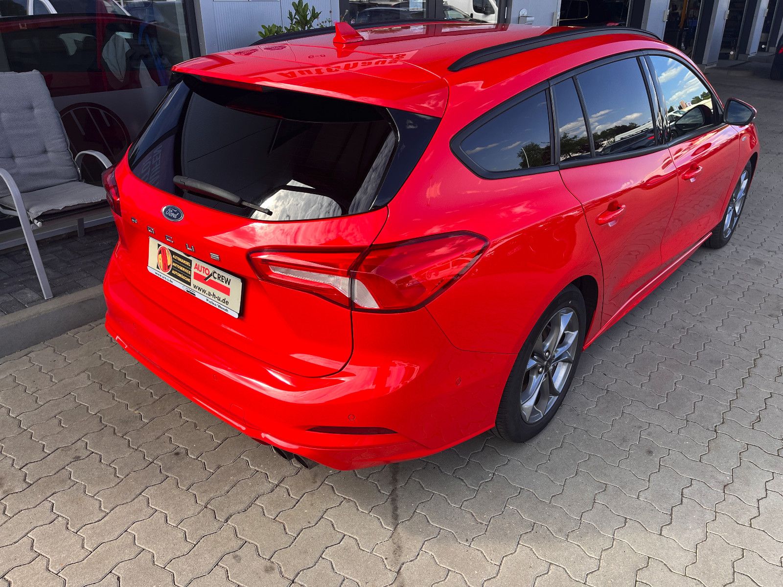 Fahrzeugabbildung Ford Focus Turnier ST-Line
