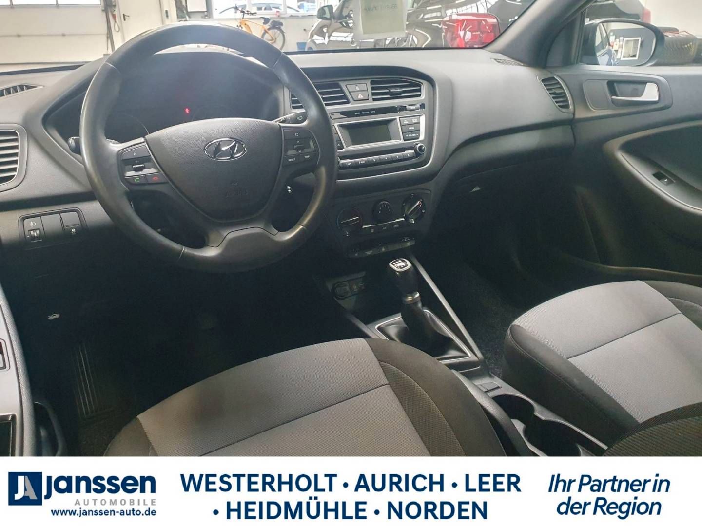 Fahrzeugabbildung Hyundai New i20 5-Türer 1,2 Benzin M/T 84 PS Sondermodel