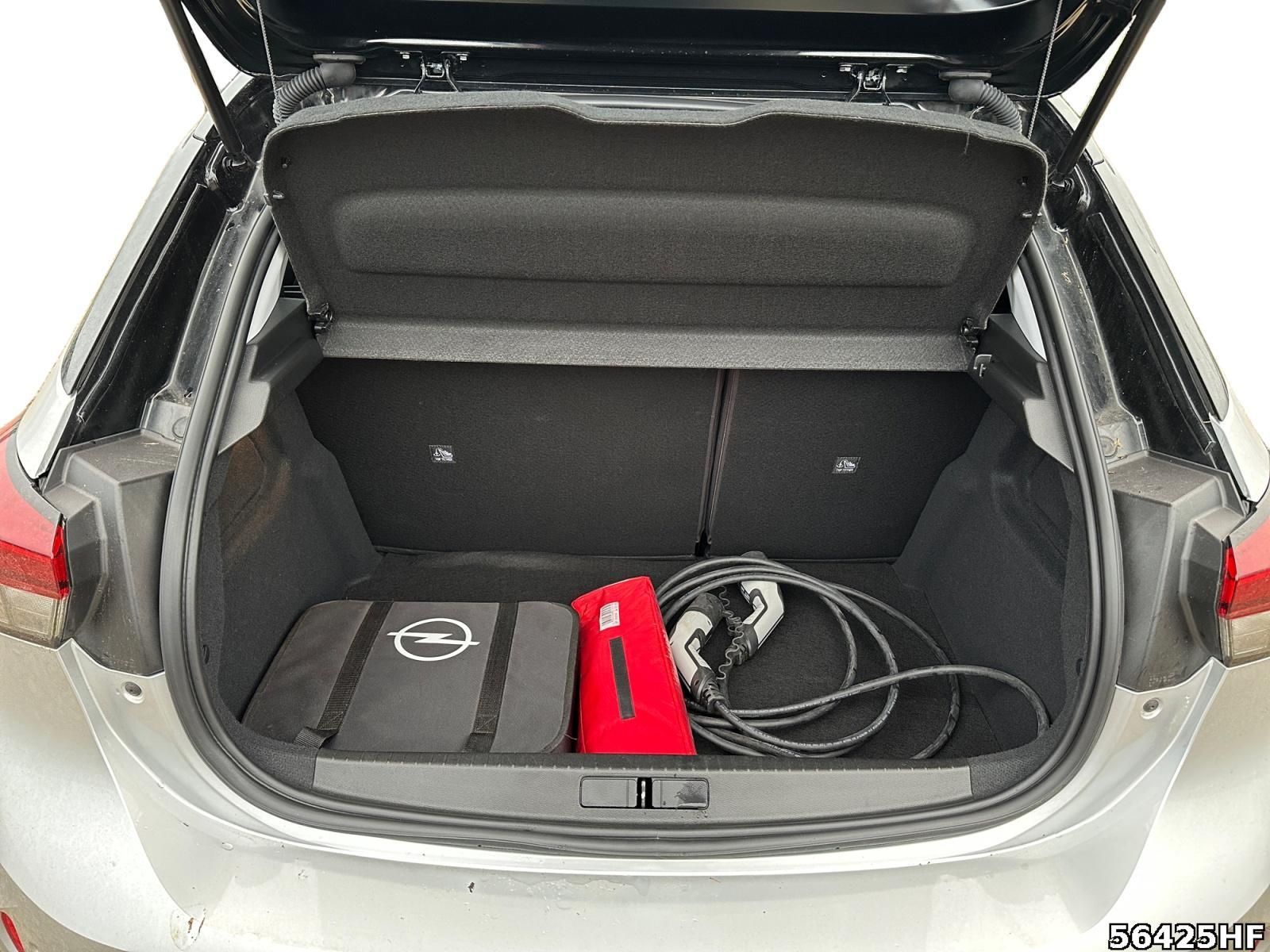 Fahrzeugabbildung Opel Corsa F elektro, Elegance