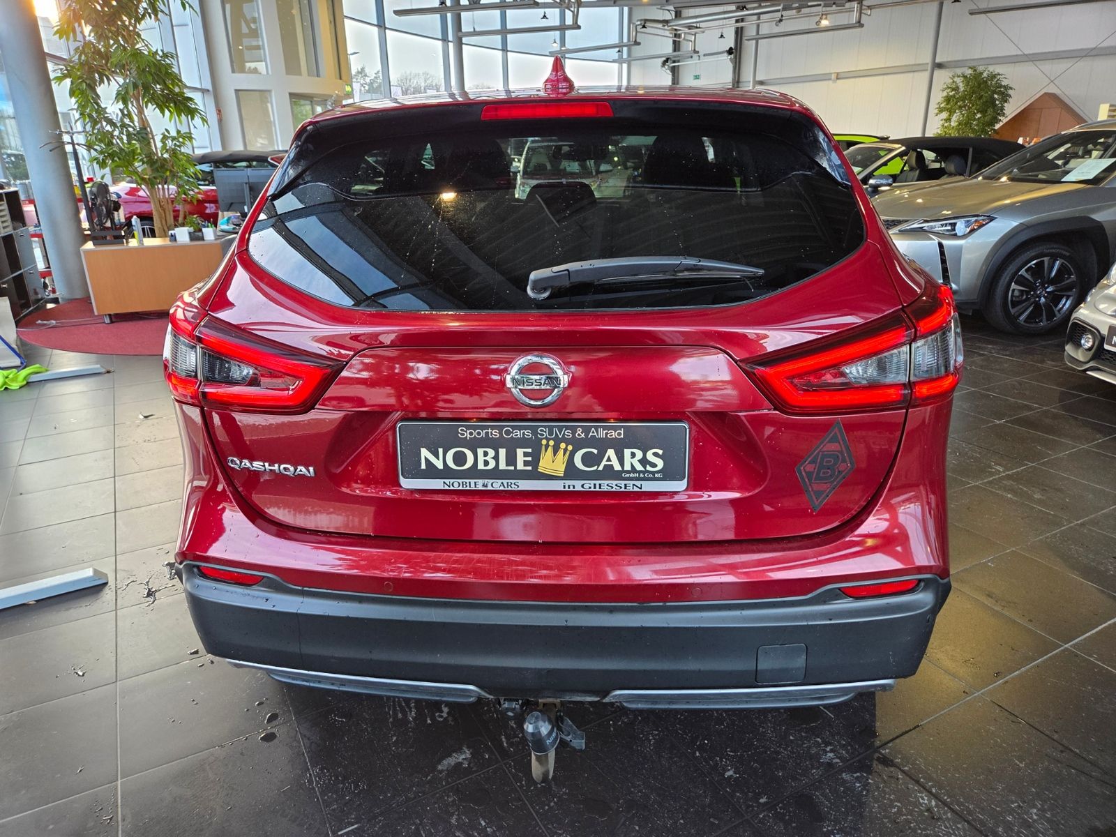 Fahrzeugabbildung Nissan Qashqai N-Connecta AHK LED NAV 360° SHZ ALU