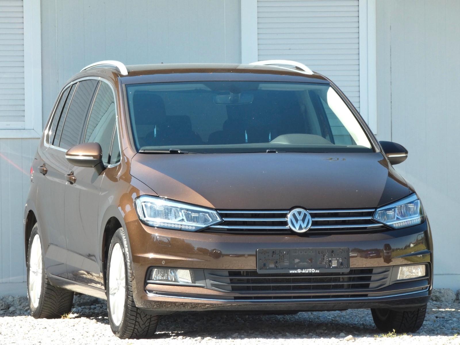 Volkswagen Touran Highline 2.0 tdi DSG 7 Sitze KAMERA/LED