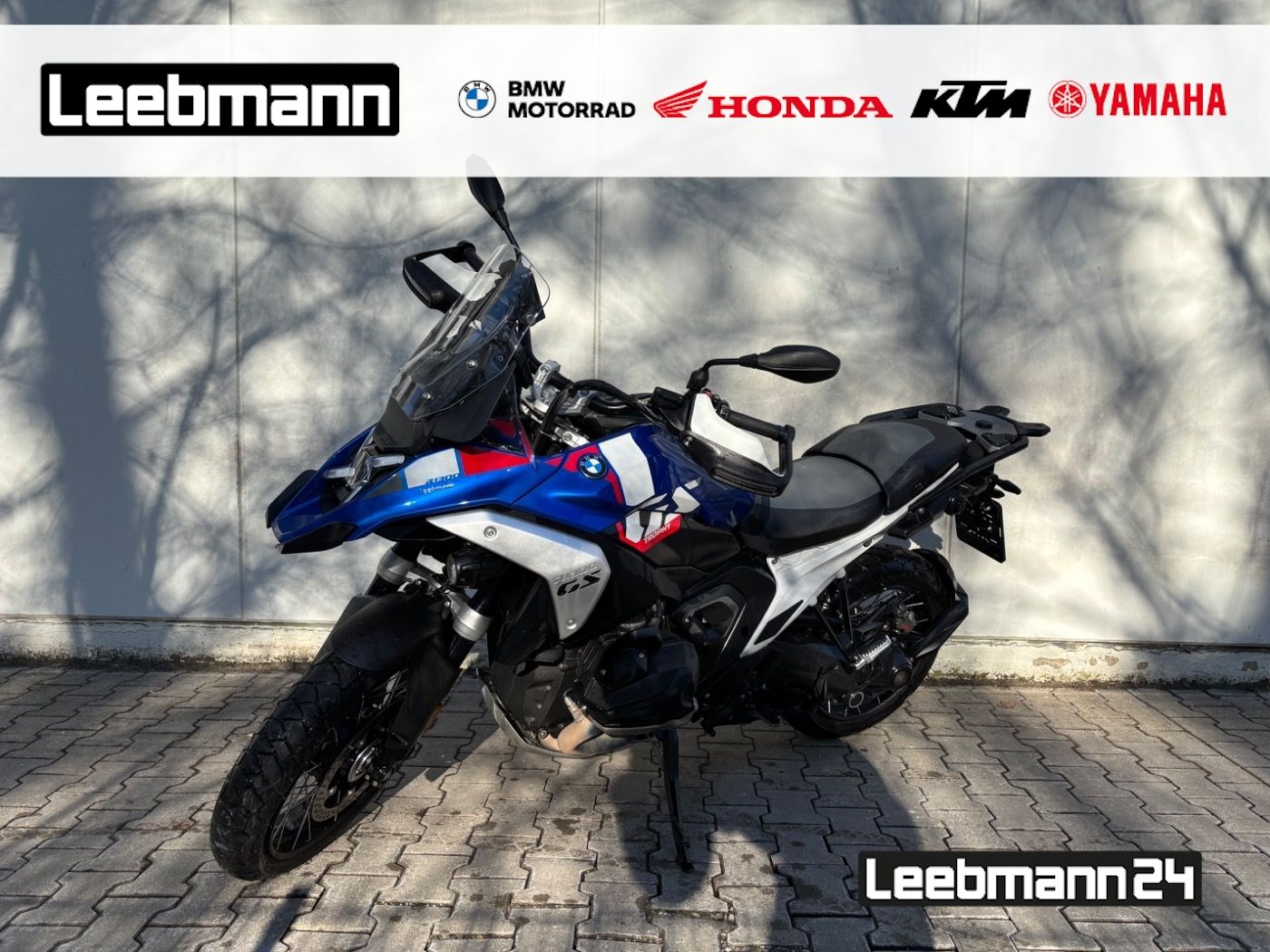 Fahrzeugabbildung BMW R 1300 GS Trophy 4 Pakete