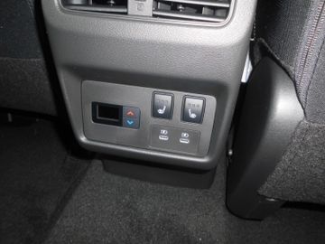 Nissan X-Trail - 7