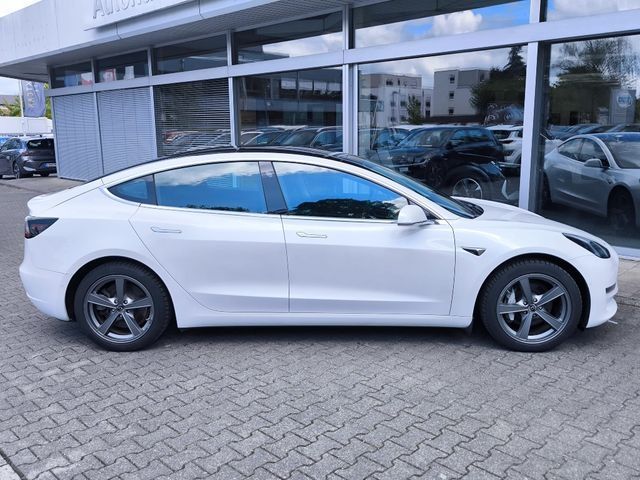 Fahrzeugabbildung Tesla Model 3 LR Dual AWD PANO+STDHZ+LED+KAM+NAVI+AHK+