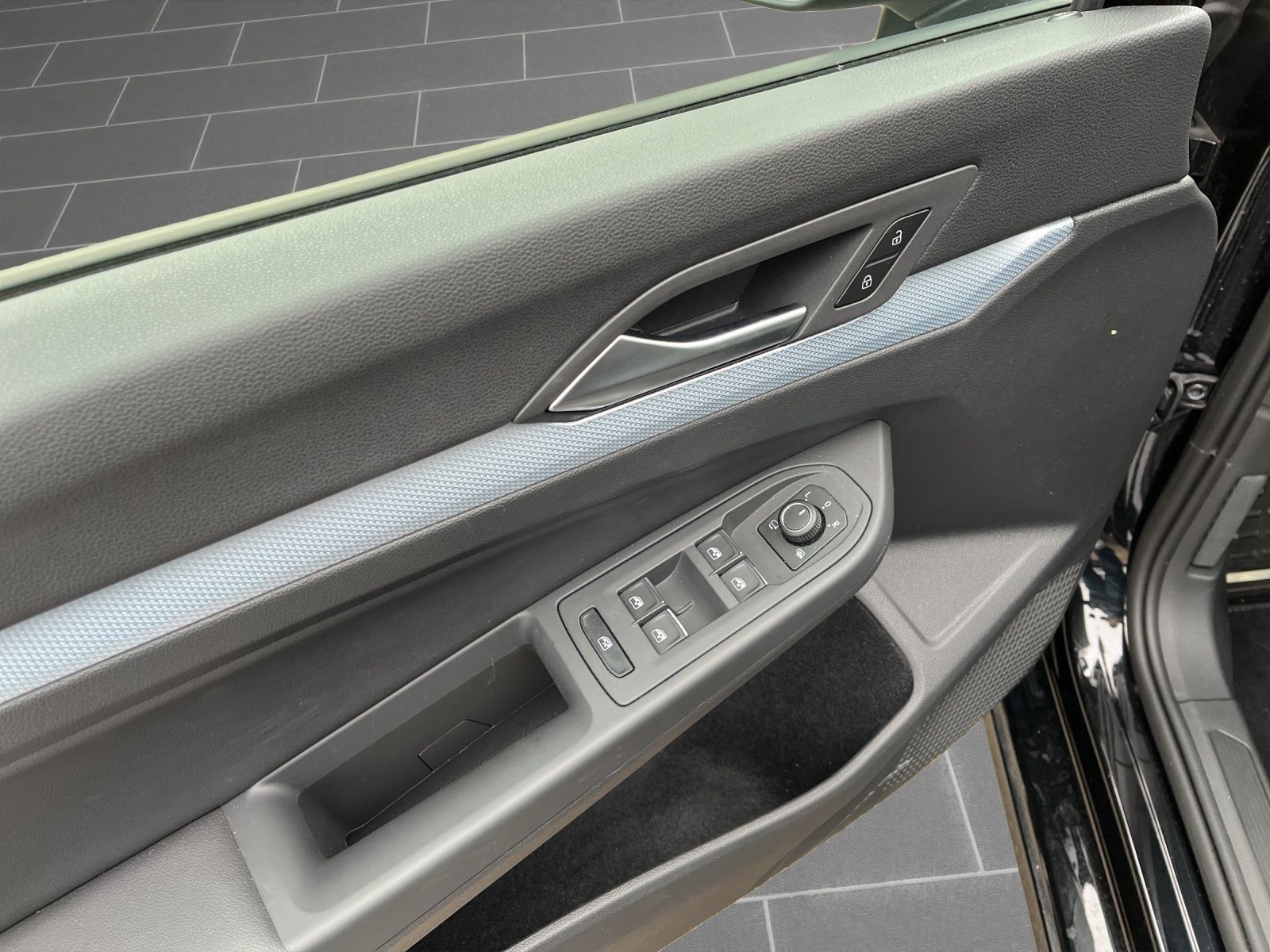 Volkswagen Golf - Bild 13