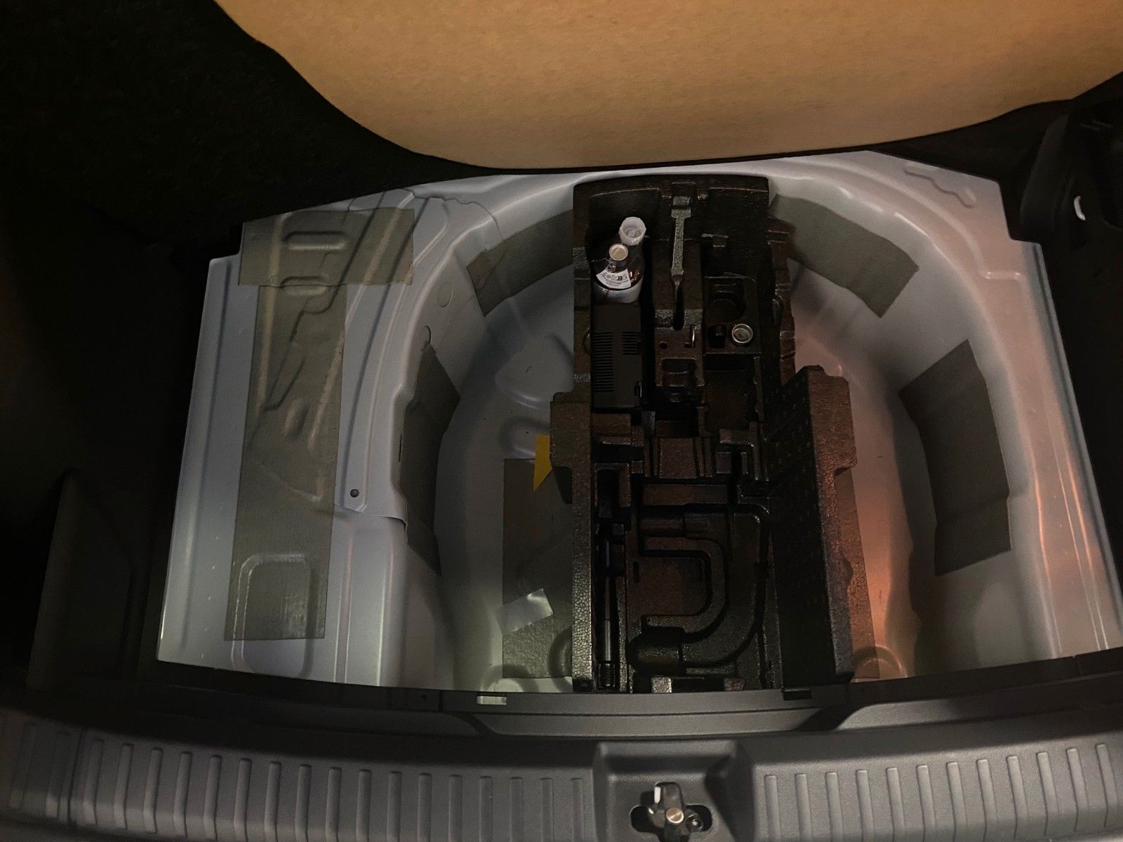 Fahrzeugabbildung SKODA Fabia 1.0 TSI DSG Monte Carlo+KAMERA+AppCon+PDC+