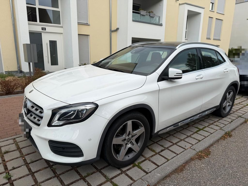 Image of Mercedes-Benz GLA 250