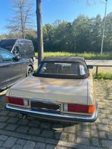 Mercedes-Benz SL 280 - Mercedes-Benz SL aus dem Jahr 1983