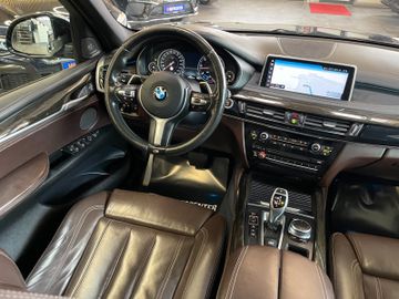 BMW X5 M50d *ACC*360KAM*NAVI*LED*LEDER*PANO*SHA*TWA*