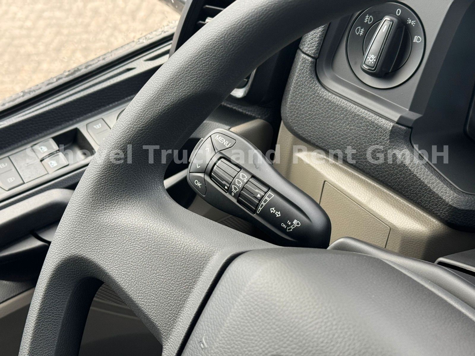 Fahrzeugabbildung MAN TGS 18.480 Sattelzugmaschine mit Retarder 4xx