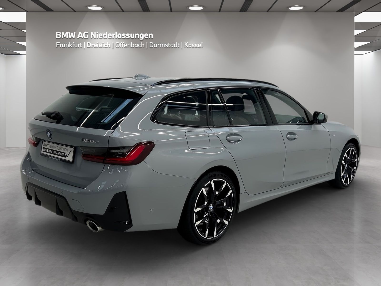 BMW 330e xDrive Touring M Sport AHK Harman K Kamera foto 4