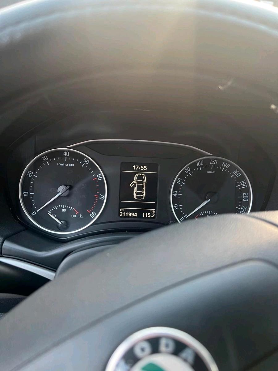 Skoda Octavia 2012 — photo 6