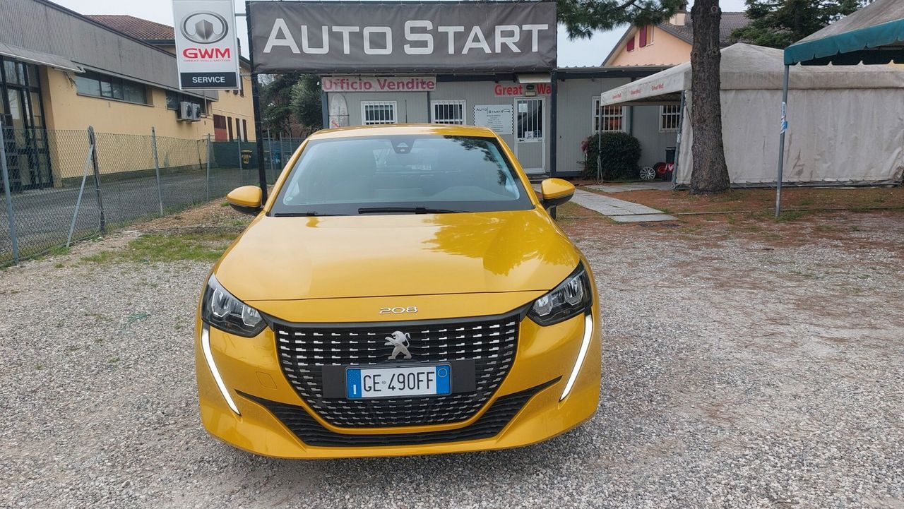 PEUGEOT 208