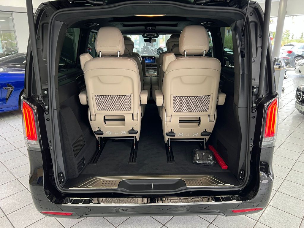 Mercedes-Benz V 300 d 4M Excl. lang*AMG*Luxury*Airm*Pano*360°
