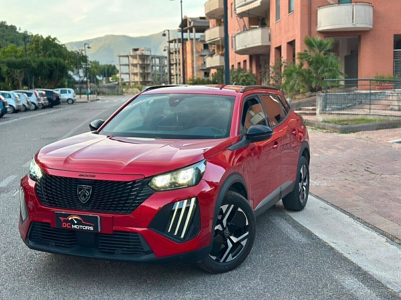 Peugeot 2008 PureTech 100 S&S Allure Pack GARANT imagem 2