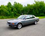 BMW E32 730i V8 3.Hand scheckheftgepflegt - BMW 730 in Leipzig
