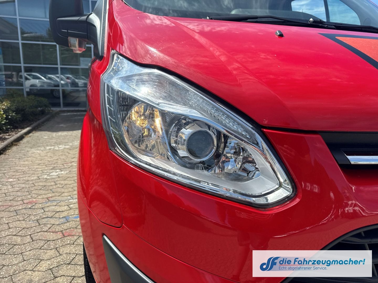 Fahrzeugabbildung Ford Transit Custom Tourneo 310 L1 Trend *EXPORT *274