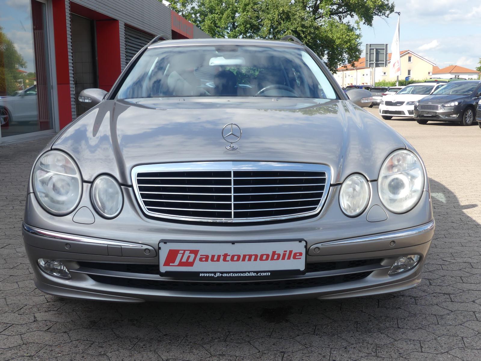 Mercedes-Benz E200 2004 — photo 9