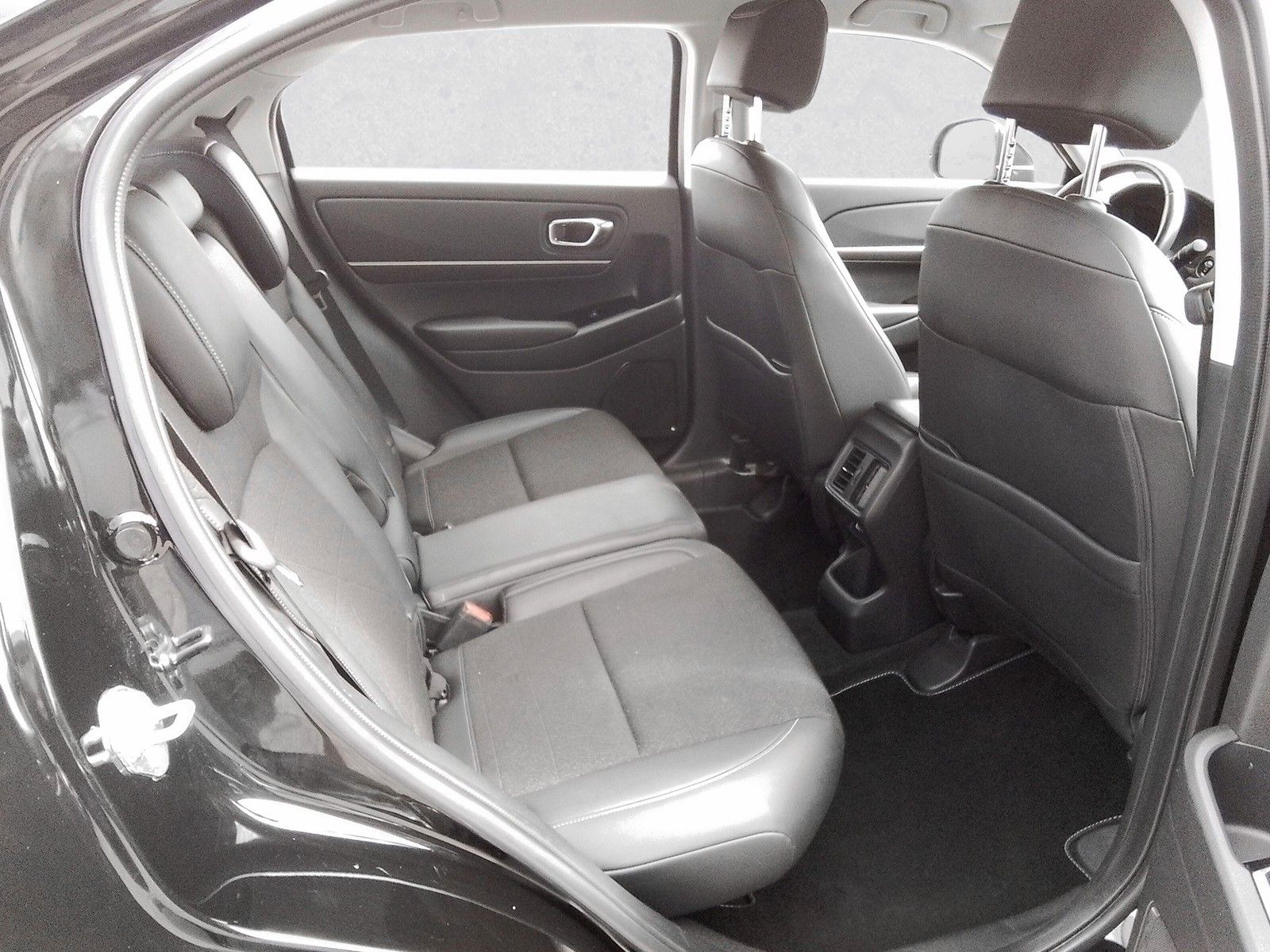 Fahrzeugabbildung Honda HR-V Hybrid 1.5 e CVT Advance