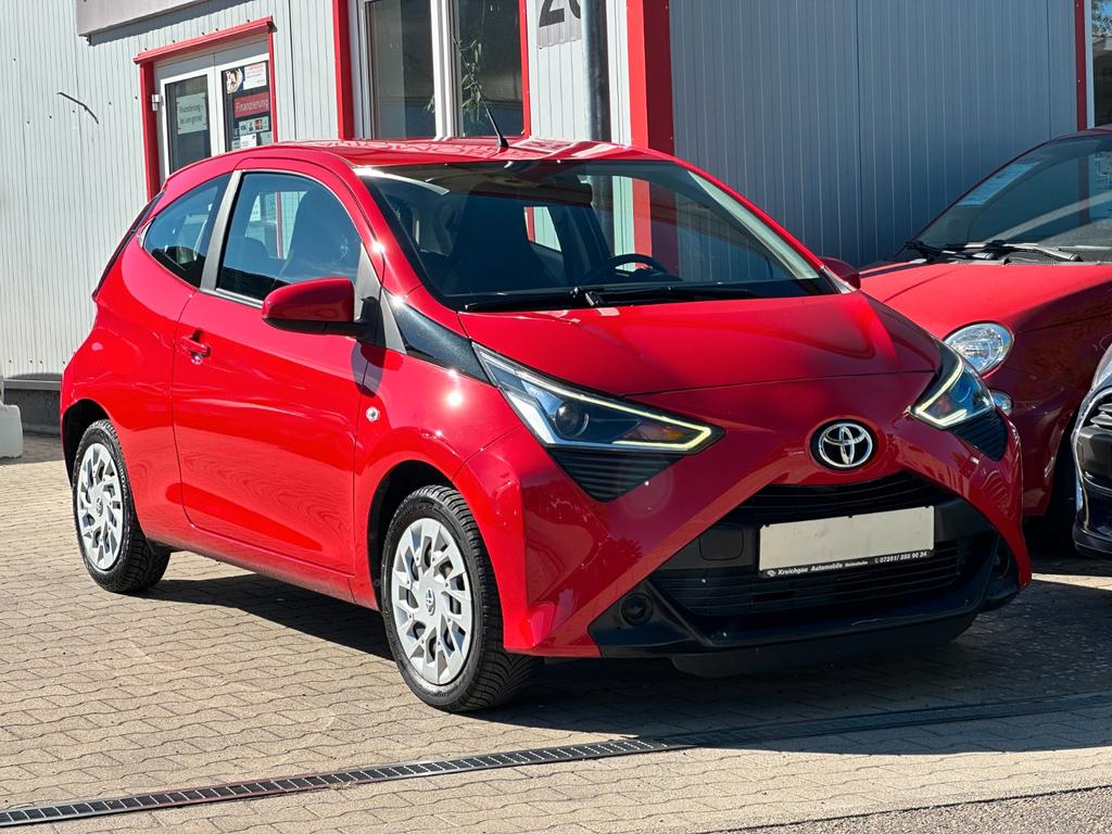 Toyota Aygo AYGO xplayKlimaTempomatIsoFix 2021