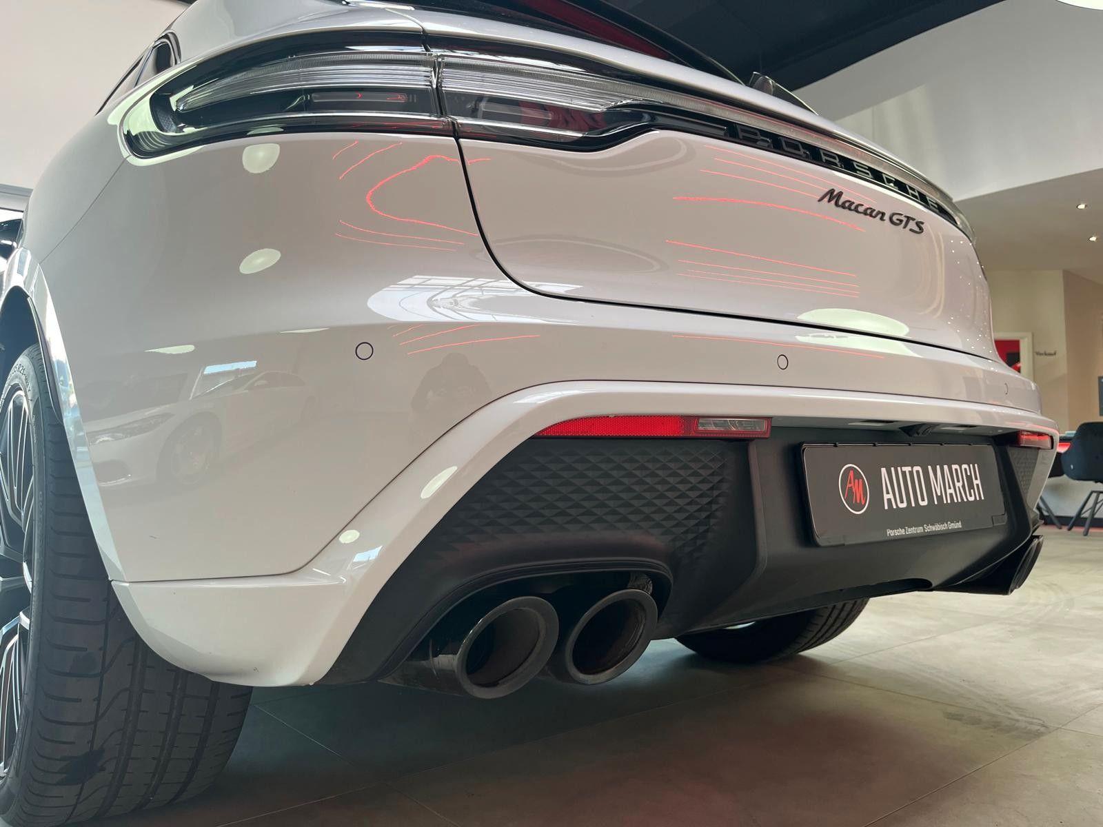 Fahrzeugabbildung Porsche Macan GTS*Chrono*Pano*360°*Luft*AHK*LED*Leder*