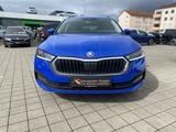 Skoda Octavia Combi 2.0 TDI Tour 4x4 AHK LED Kessy - Skoda Octavia: Blau