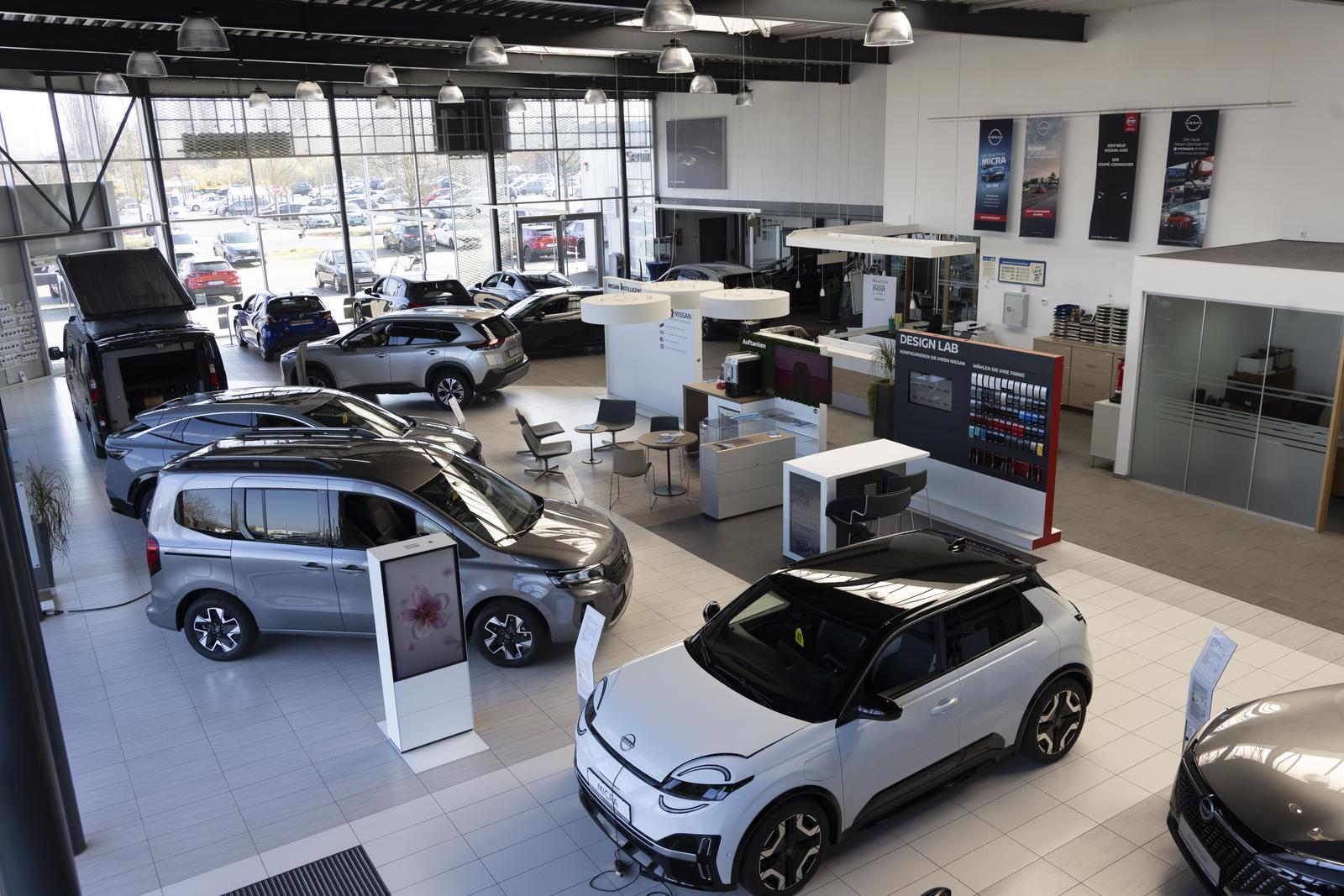 showroom-image-main