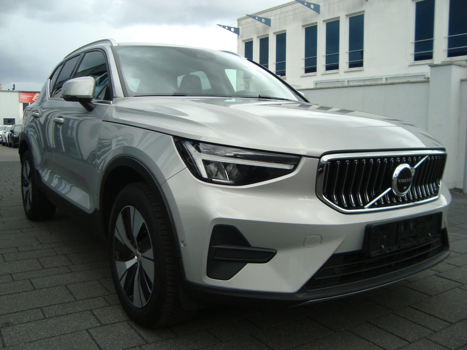 Volvo XC40 Plus Bright Recharge Plug-In Hybrid