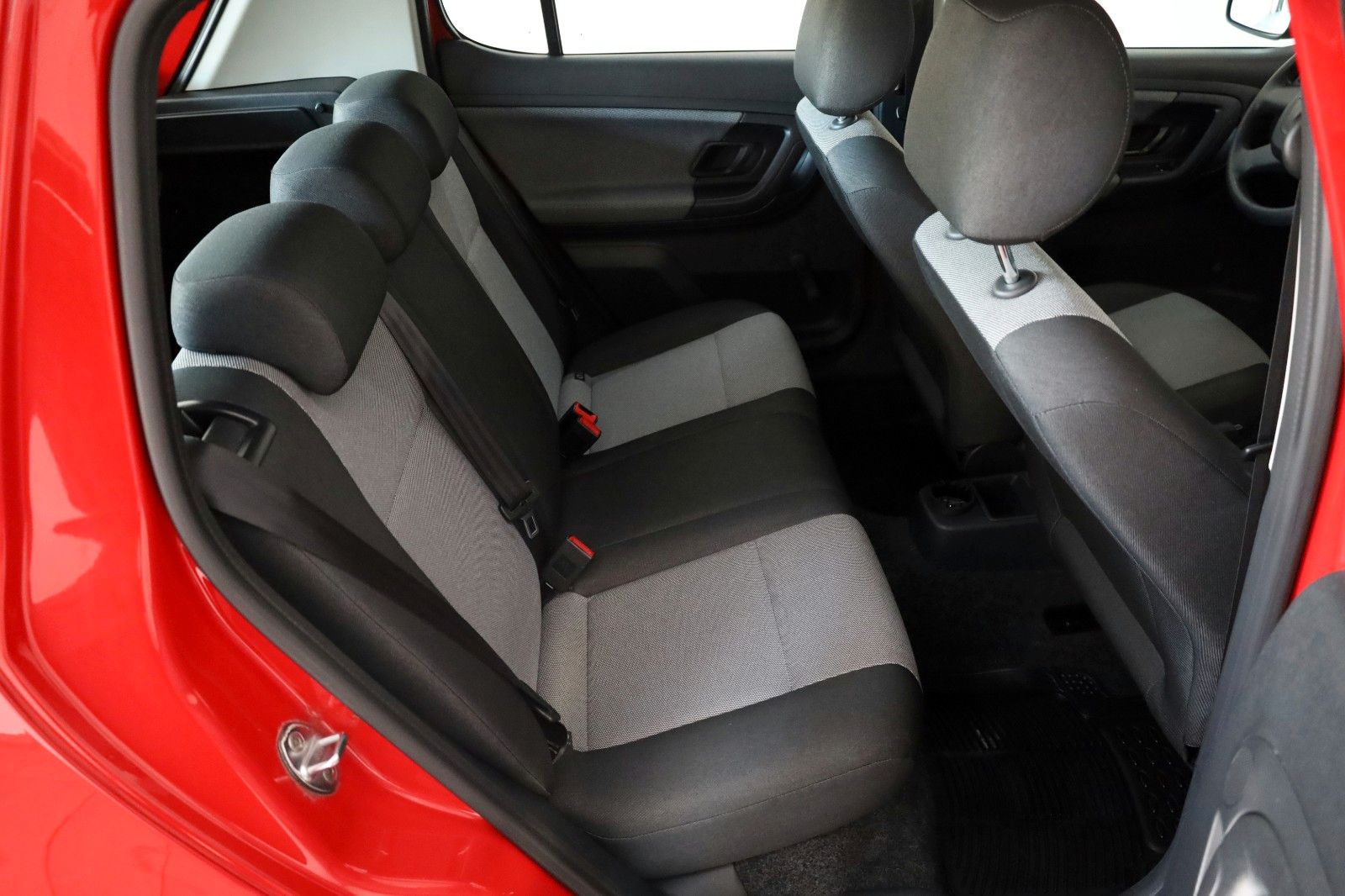 Fahrzeugabbildung SKODA Fabia Cool Edition Klima