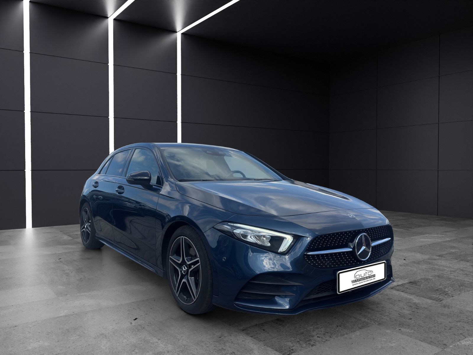 Fahrzeugabbildung Mercedes-Benz A 200 AMG Line LED*Navi*Keyless*Cam